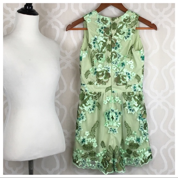Green and Floral Embroidery Romper - Picture 7 of 8